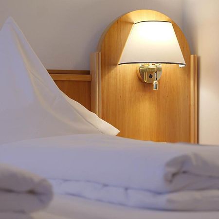 קלן Hotel Ilbertz Garni מראה חיצוני תמונה